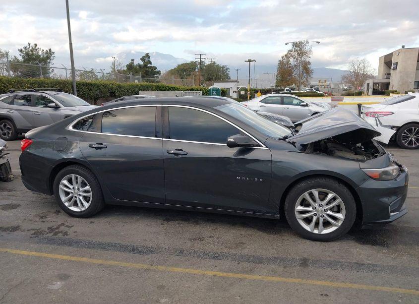 Photo 13 of 2017 Chevrolet Malibu 1LT (VIN 1G1ZE5ST6HF176436)