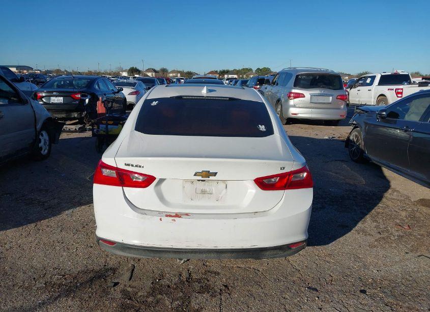 Photo 16 of 2017 Chevrolet Malibu 1LT (VIN 1G1ZE5ST6HF178333)