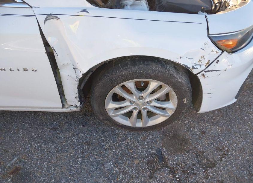 Photo 17 of 2017 Chevrolet Malibu 1LT (VIN 1G1ZE5ST6HF178333)