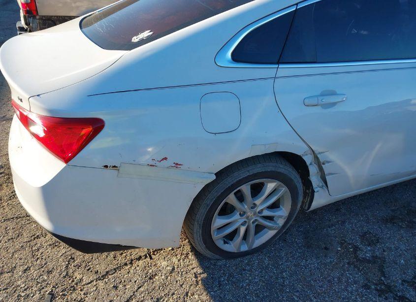 Photo 6 of 2017 Chevrolet Malibu 1LT (VIN 1G1ZE5ST6HF178333)