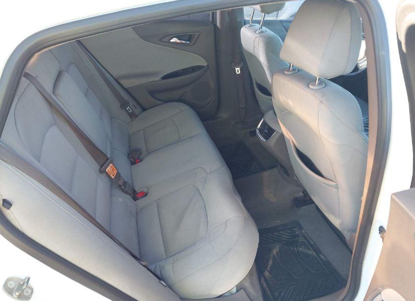 Photo 8 of 2017 Chevrolet Malibu 1LT (VIN 1G1ZE5ST6HF178333)