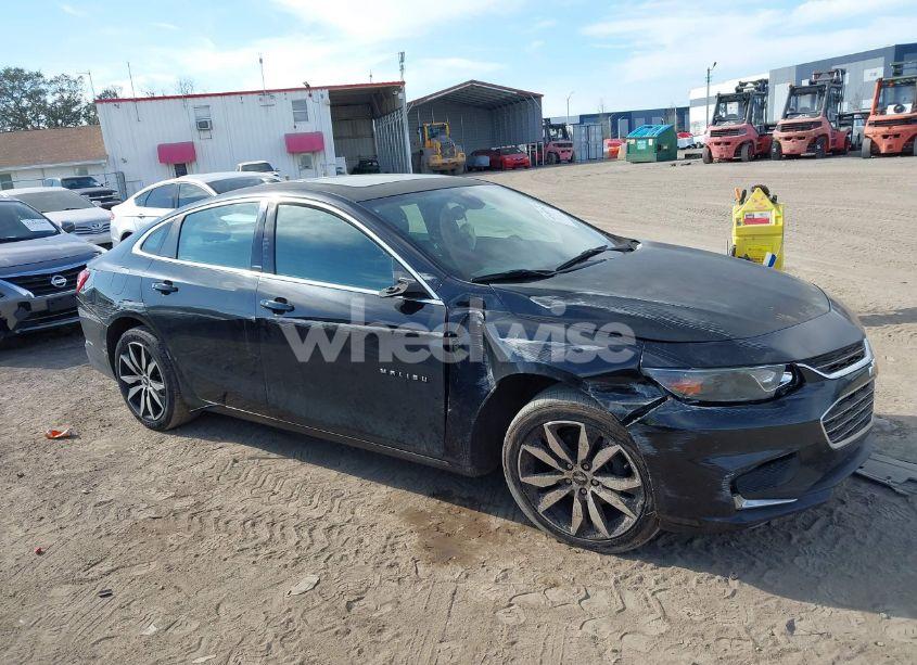 Photo 12 of 2017 Chevrolet Malibu 1LT (VIN 1G1ZE5ST6HF190112)