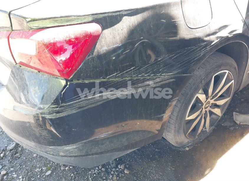 Photo 16 of 2017 Chevrolet Malibu 1LT (VIN 1G1ZE5ST6HF190112)