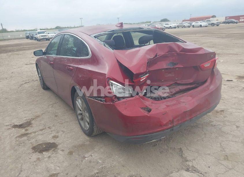 Photo 3 of 2017 Chevrolet Malibu 1LT (VIN 1G1ZE5ST6HF190966)