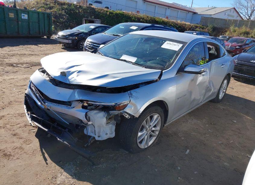 Photo 2 of 2017 Chevrolet Malibu 1LT (VIN 1G1ZE5ST6HF200038)