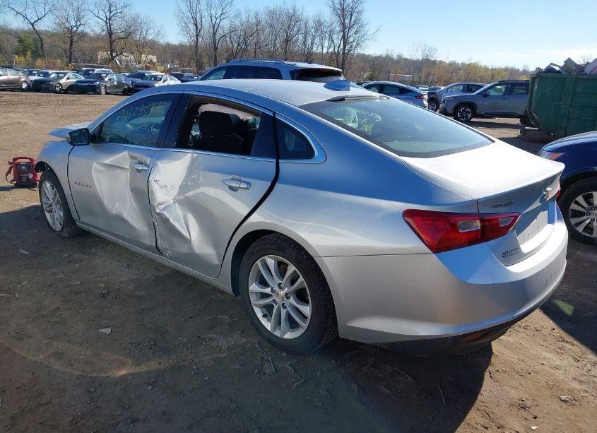 Photo 3 of 2017 Chevrolet Malibu 1LT (VIN 1G1ZE5ST6HF200038)