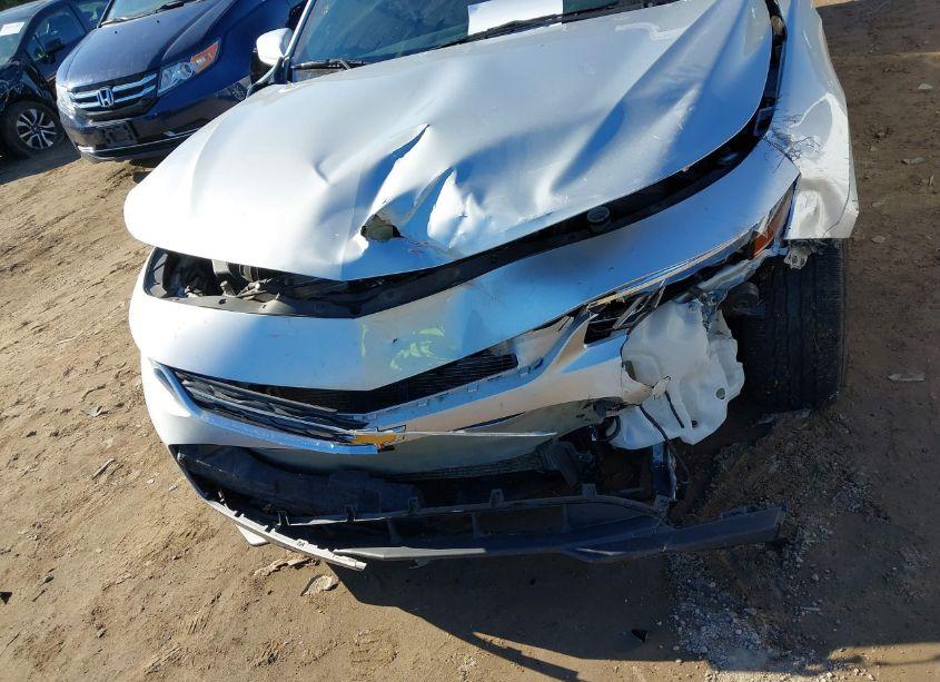 Photo 6 of 2017 Chevrolet Malibu 1LT (VIN 1G1ZE5ST6HF200038)