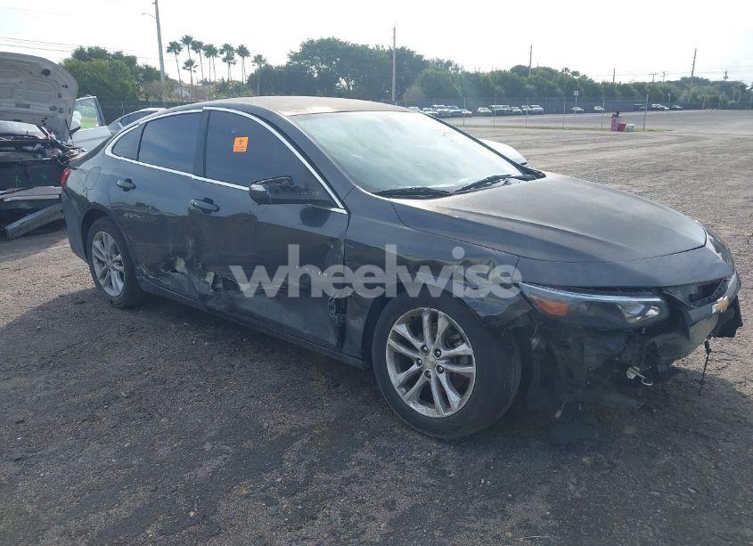2017 Chevrolet Malibu LT (VIN 1G1ZE5ST6HF205997) main photo