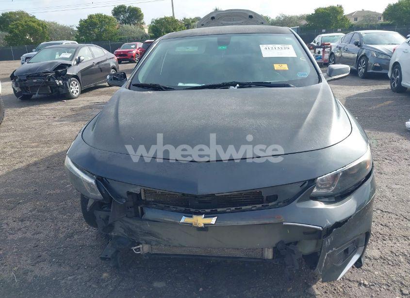 Photo 12 of 2017 Chevrolet Malibu LT (VIN 1G1ZE5ST6HF205997)