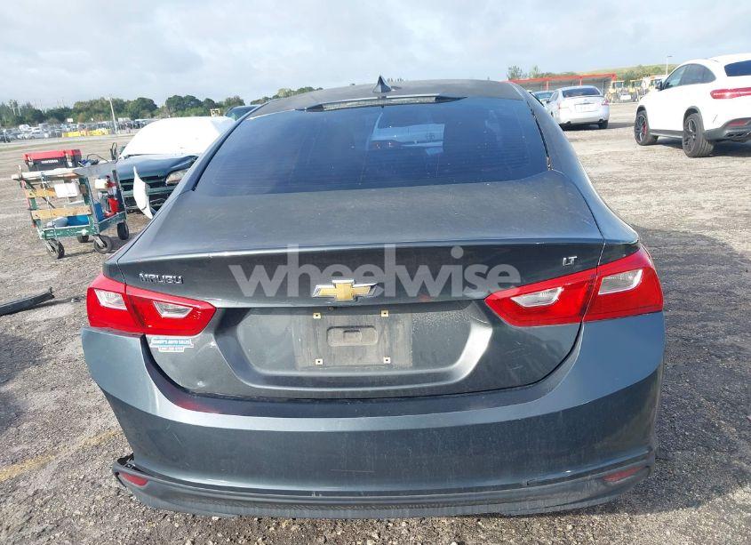 Photo 16 of 2017 Chevrolet Malibu LT (VIN 1G1ZE5ST6HF205997)