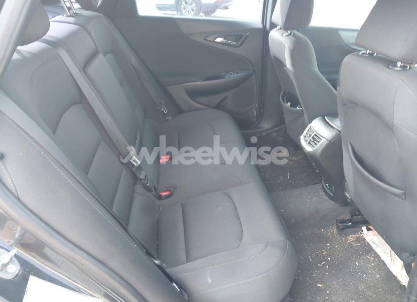 Photo 8 of 2017 Chevrolet Malibu LT (VIN 1G1ZE5ST6HF205997)