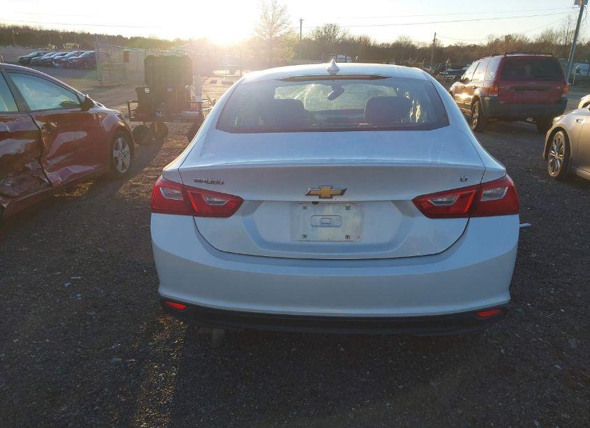 Photo 15 of 2017 Chevrolet Malibu 1LT (VIN 1G1ZE5ST6HF207412)