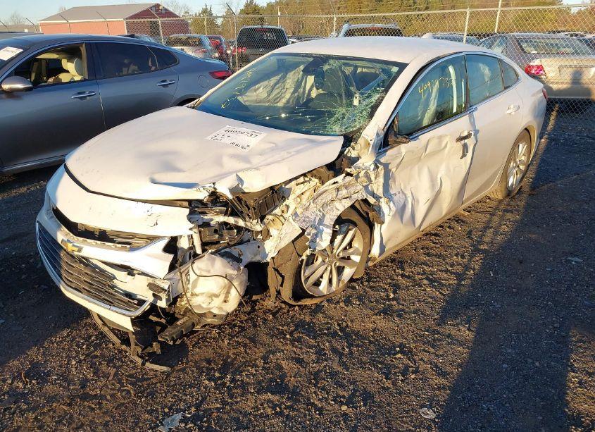 Photo 2 of 2017 Chevrolet Malibu 1LT (VIN 1G1ZE5ST6HF207412)