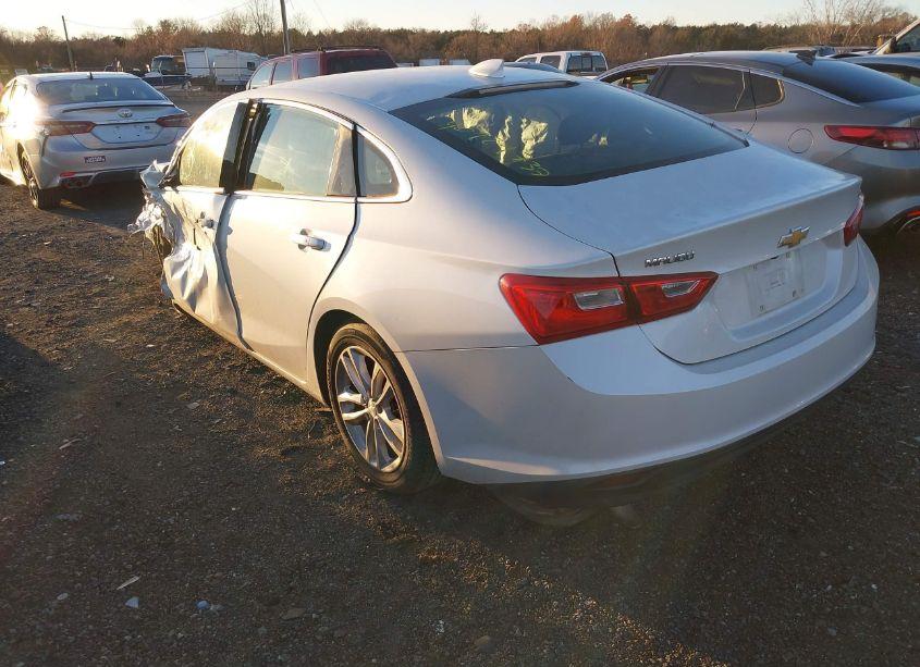 Photo 3 of 2017 Chevrolet Malibu 1LT (VIN 1G1ZE5ST6HF207412)
