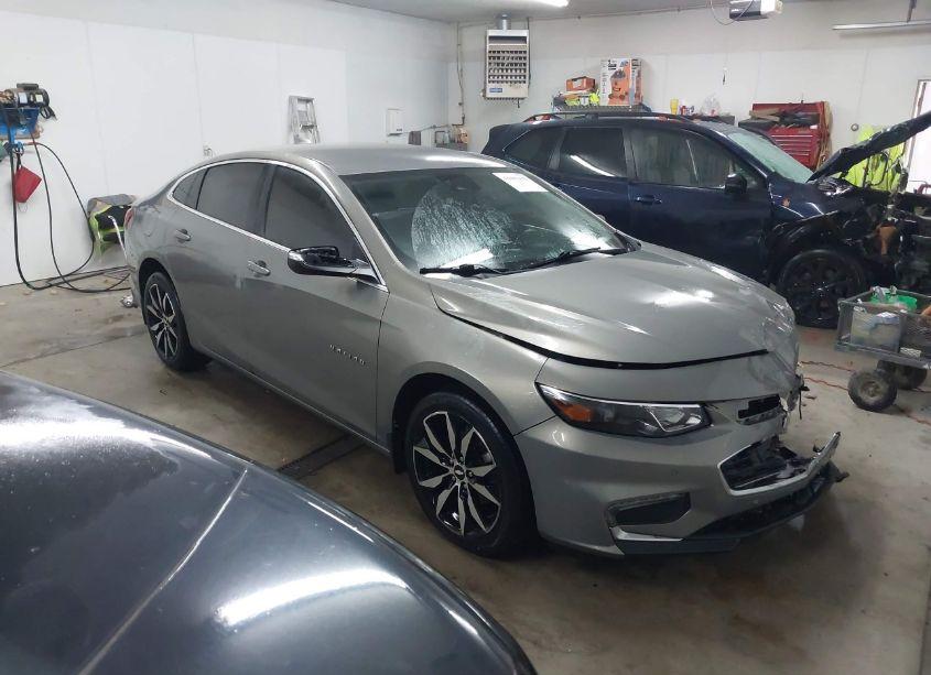 2017 Chevrolet Malibu 1LT (VIN 1G1ZE5ST6HF289304) main photo