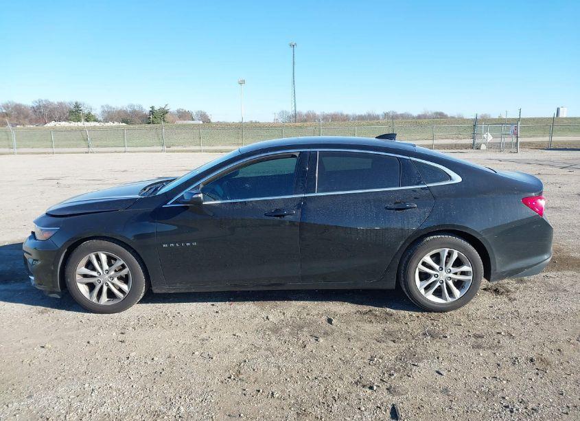 Photo 14 of 2016 Chevrolet Malibu 1LT (VIN 1G1ZE5ST7GF207451)