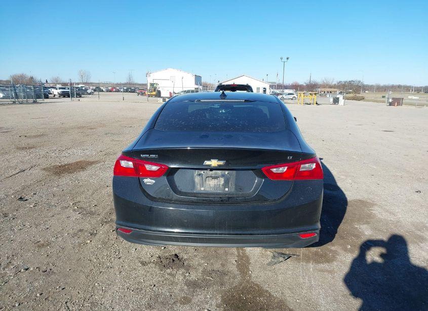 Photo 16 of 2016 Chevrolet Malibu 1LT (VIN 1G1ZE5ST7GF207451)