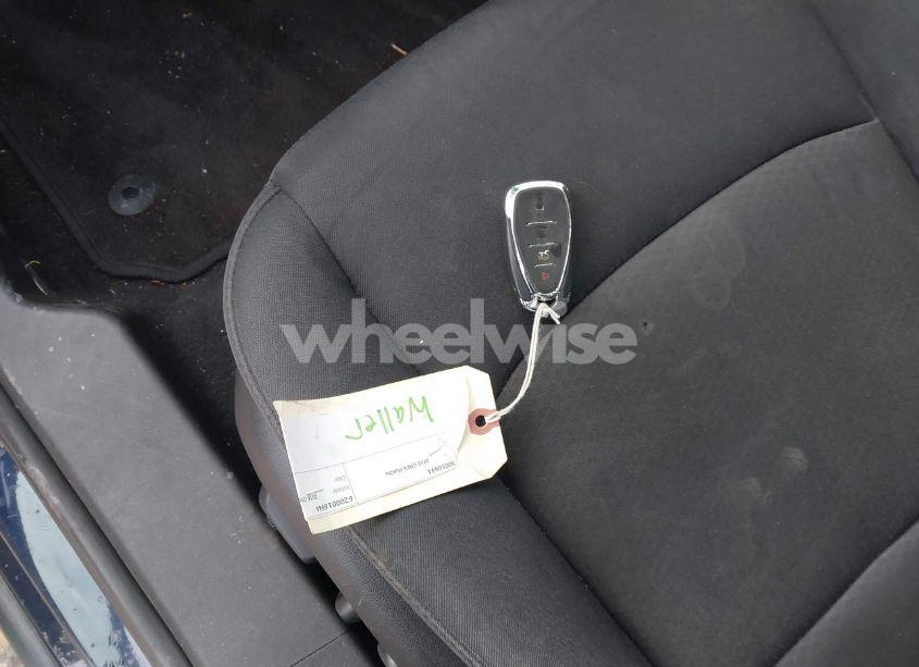 Photo 11 of 2016 Chevrolet Malibu 1LT (VIN 1G1ZE5ST7GF291027)