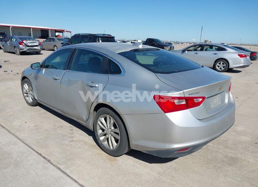 Photo 3 of 2016 Chevrolet Malibu 1LT (VIN 1G1ZE5ST7GF310417)