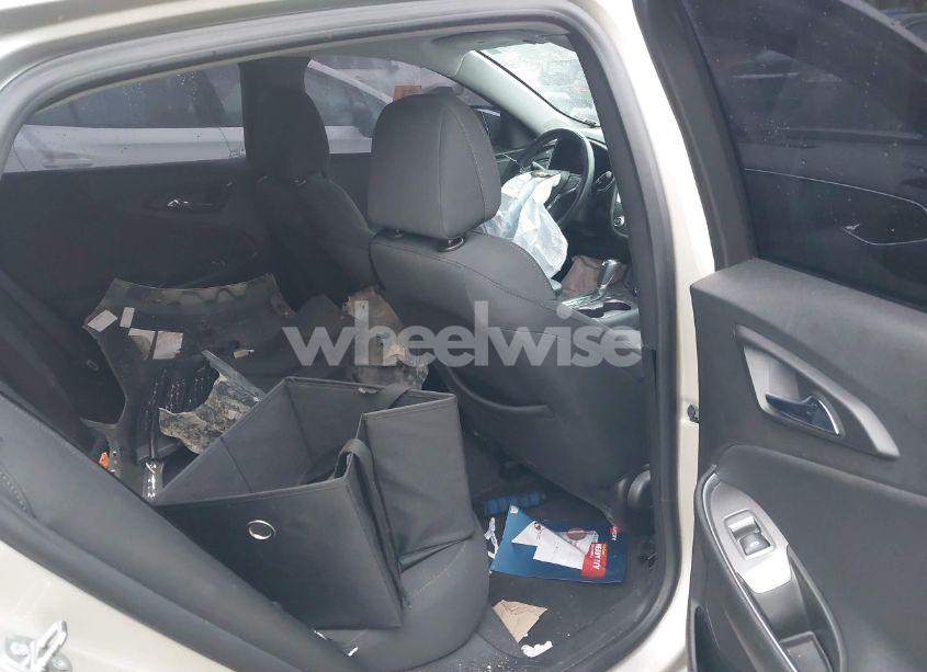 Photo 8 of 2016 Chevrolet Malibu 1LT (VIN 1G1ZE5ST7GF313866)