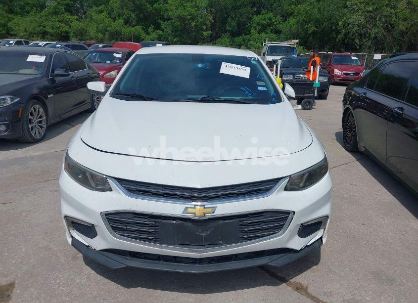Photo 6 of 2016 Chevrolet Malibu 1LT (VIN 1G1ZE5ST7GF316900)