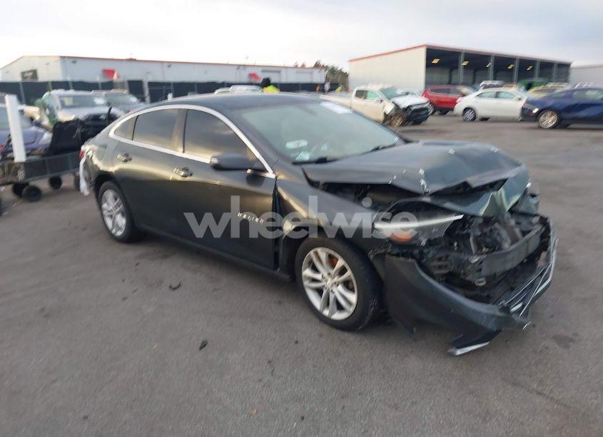 2017 Chevrolet Malibu 1LT (VIN 1G1ZE5ST7HF107657) main photo