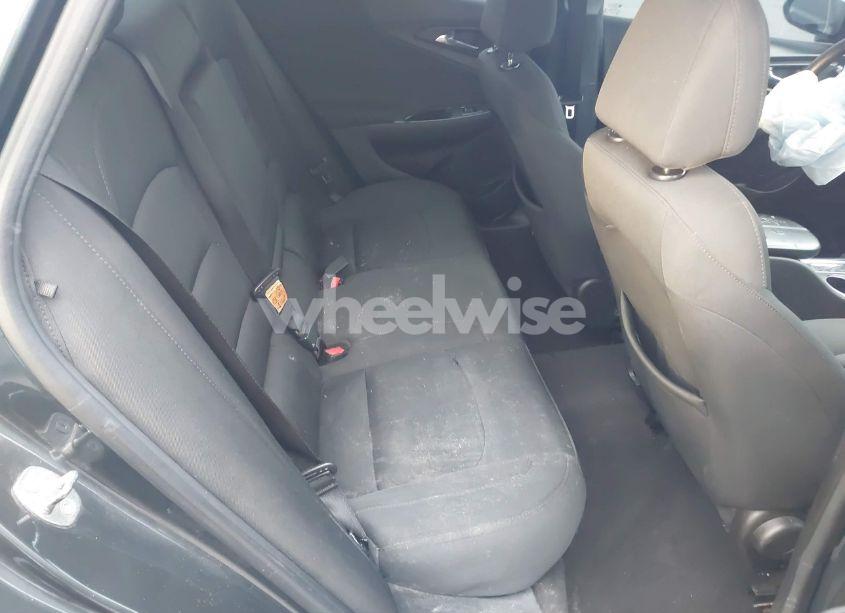 Photo 8 of 2017 Chevrolet Malibu 1LT (VIN 1G1ZE5ST7HF107657)