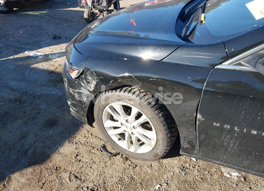 Photo 6 of 2017 Chevrolet Malibu 1LT (VIN 1G1ZE5ST7HF116486)