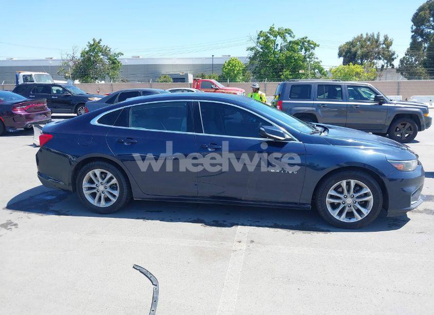 Photo 13 of 2017 Chevrolet Malibu 1LT (VIN 1G1ZE5ST7HF143512)