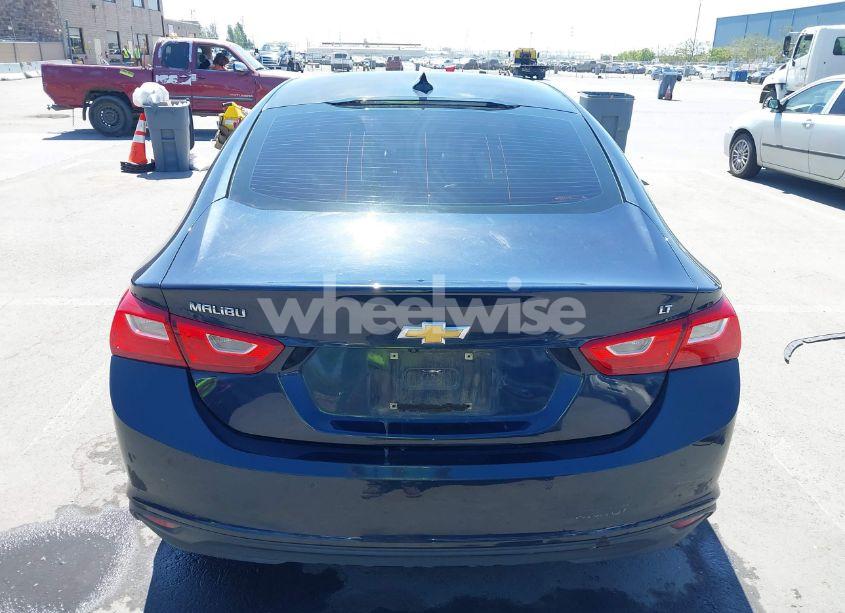 Photo 16 of 2017 Chevrolet Malibu 1LT (VIN 1G1ZE5ST7HF143512)