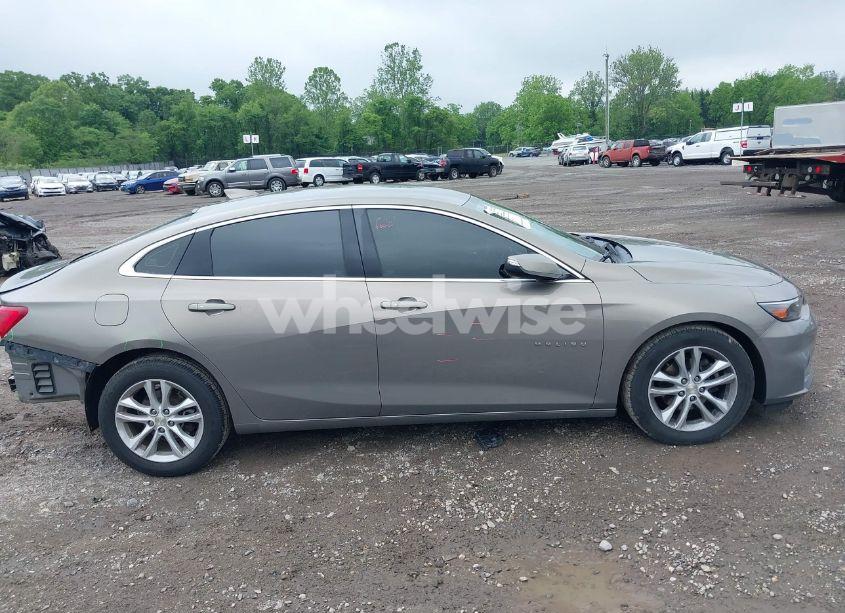 Photo 14 of 2017 Chevrolet Malibu 1LT (VIN 1G1ZE5ST7HF149195)