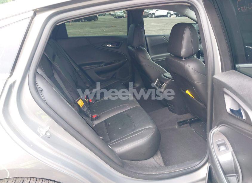 Photo 8 of 2017 Chevrolet Malibu 1LT (VIN 1G1ZE5ST7HF149195)