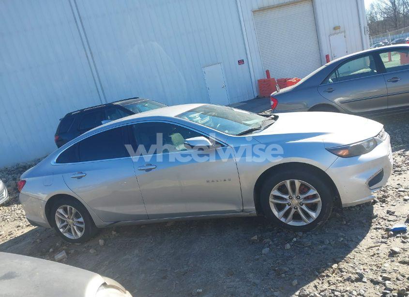 Photo 13 of 2017 Chevrolet Malibu 1LT (VIN 1G1ZE5ST7HF157250)