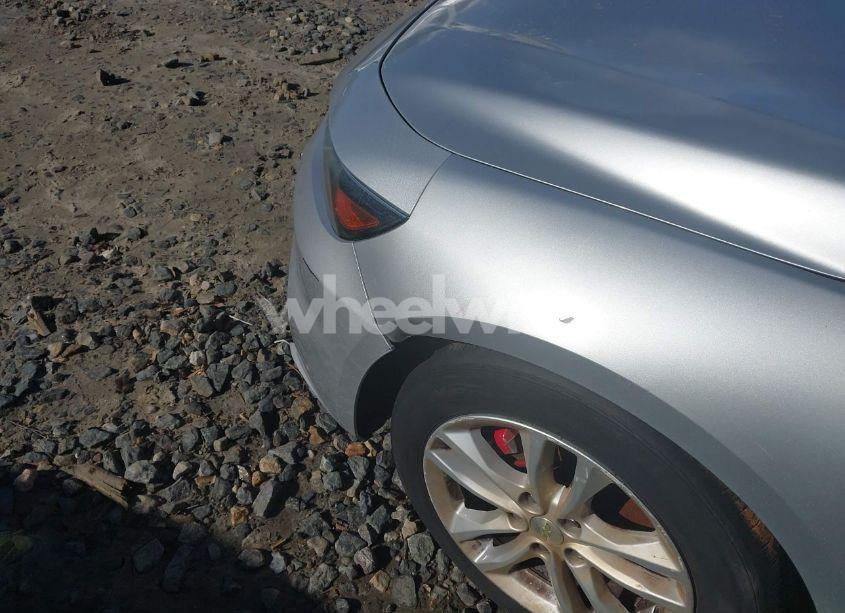 Photo 6 of 2017 Chevrolet Malibu 1LT (VIN 1G1ZE5ST7HF157250)