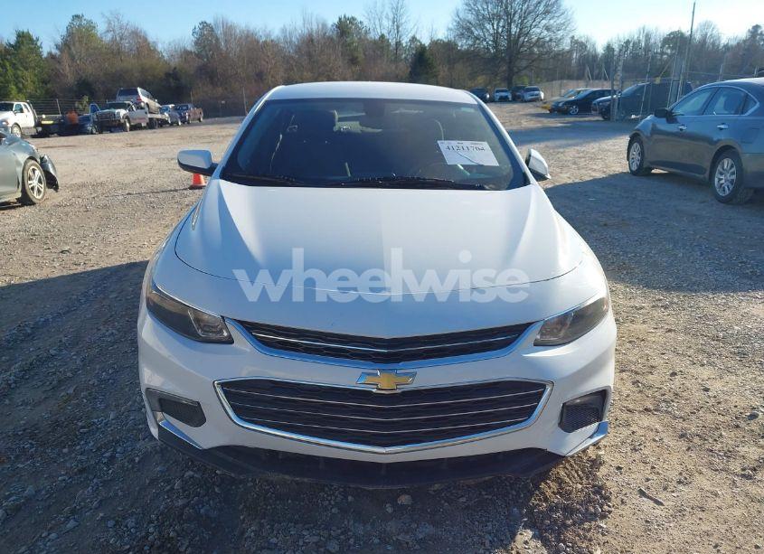 Photo 13 of 2017 Chevrolet Malibu LT (VIN 1G1ZE5ST7HF165820)