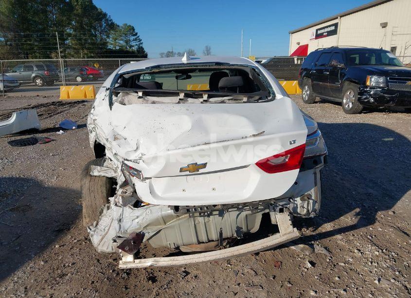 Photo 17 of 2017 Chevrolet Malibu LT (VIN 1G1ZE5ST7HF165820)