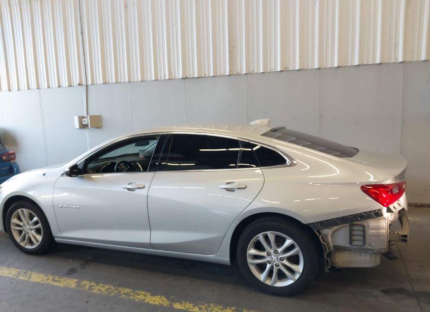 Photo 15 of 2017 Chevrolet Malibu 1LT (VIN 1G1ZE5ST7HF174422)