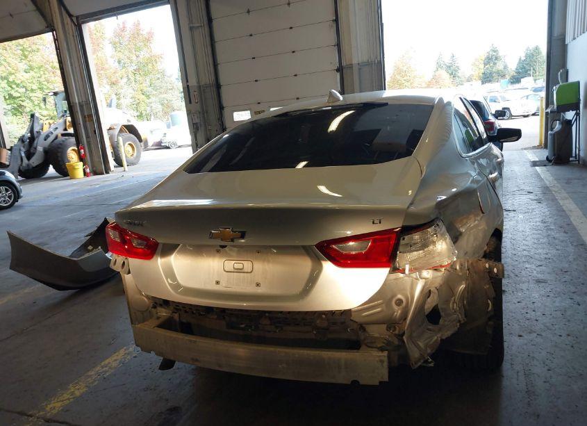 Photo 17 of 2017 Chevrolet Malibu 1LT (VIN 1G1ZE5ST7HF174422)