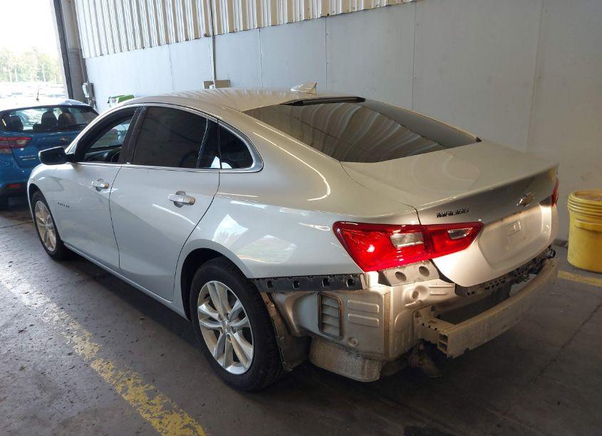 Photo 3 of 2017 Chevrolet Malibu 1LT (VIN 1G1ZE5ST7HF174422)