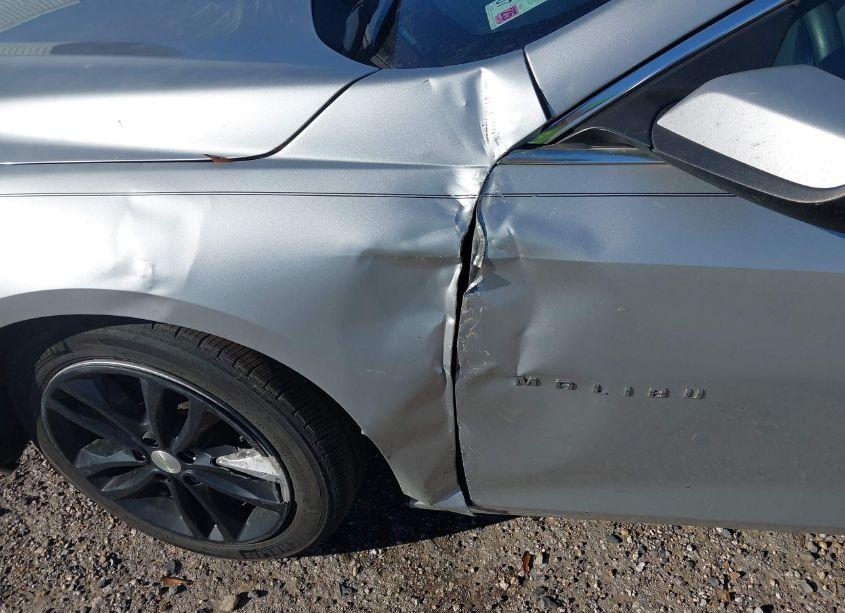 Photo 19 of 2017 Chevrolet Malibu 1LT (VIN 1G1ZE5ST7HF189518)