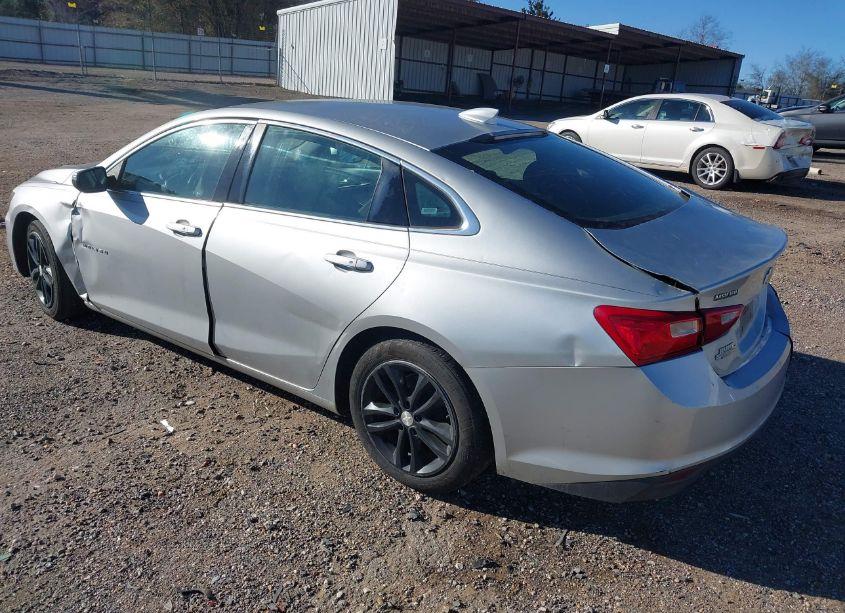 Photo 3 of 2017 Chevrolet Malibu 1LT (VIN 1G1ZE5ST7HF189518)