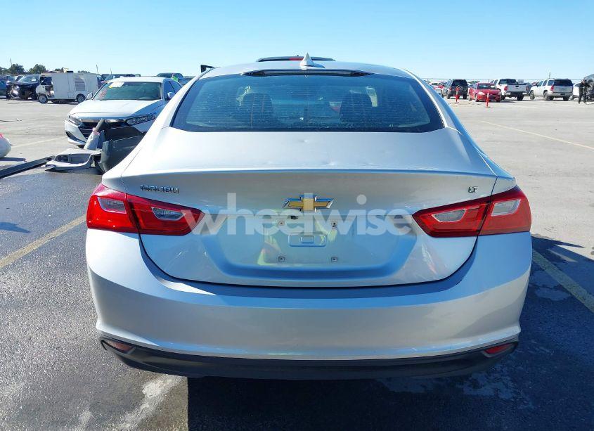 Photo 16 of 2017 Chevrolet Malibu 1LT (VIN 1G1ZE5ST7HF192077)