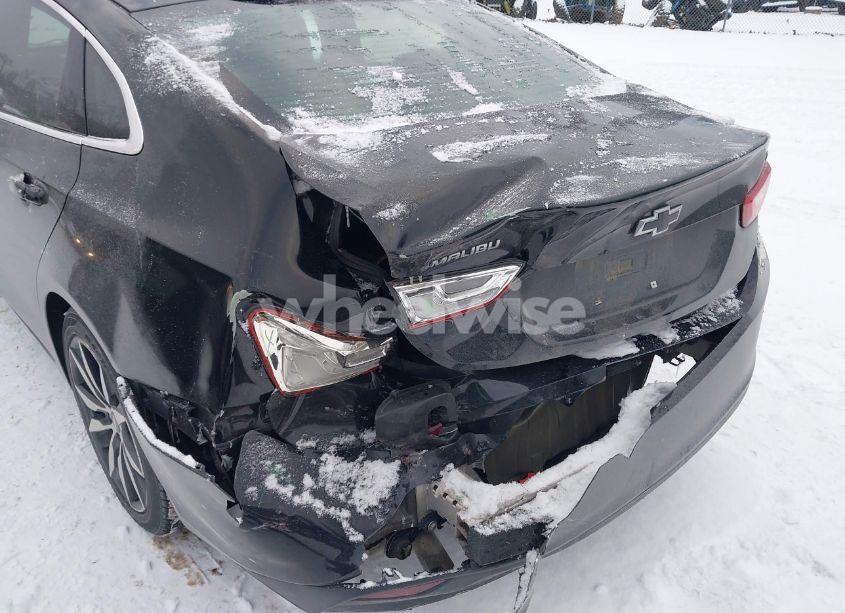 Photo 6 of 2017 Chevrolet Malibu 1LT (VIN 1G1ZE5ST7HF199899)