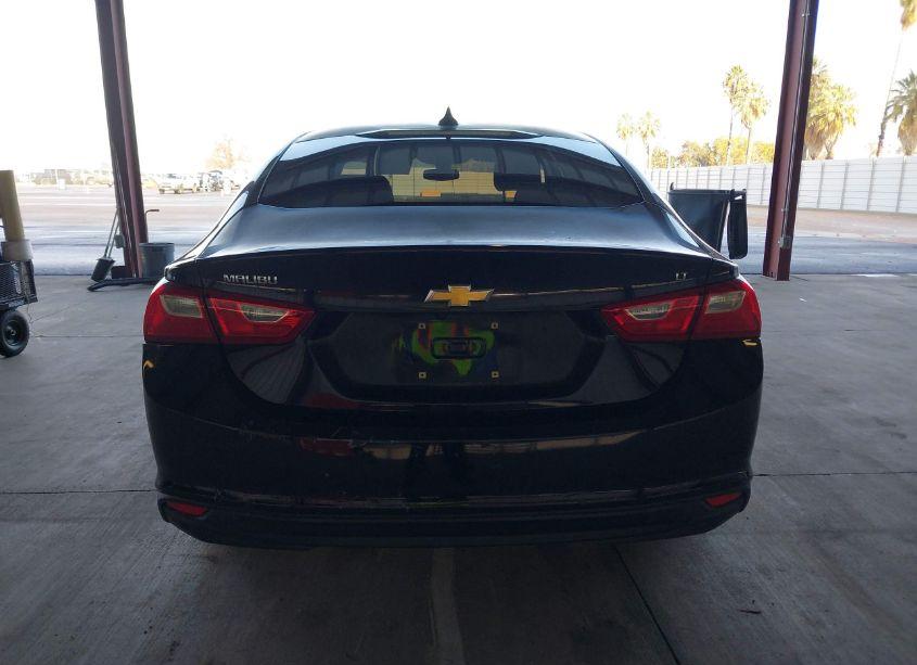 Photo 16 of 2017 Chevrolet Malibu 1LT (VIN 1G1ZE5ST7HF201196)