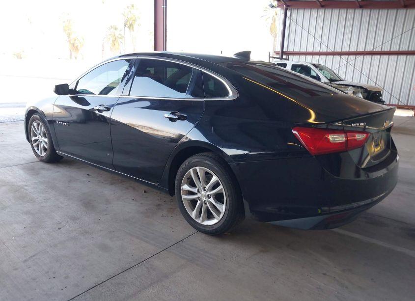 Photo 3 of 2017 Chevrolet Malibu 1LT (VIN 1G1ZE5ST7HF201196)