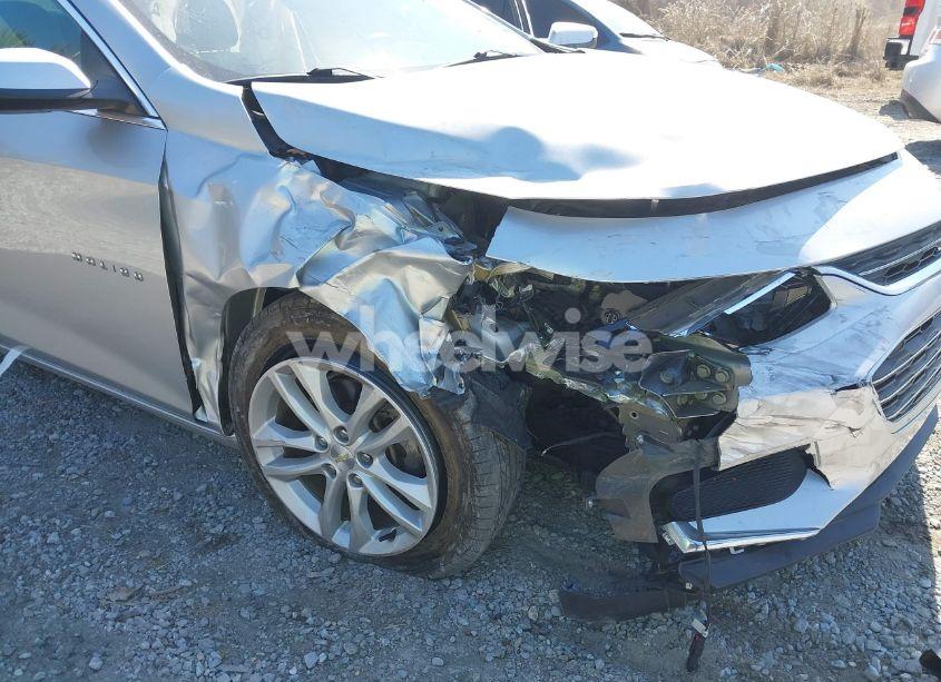 Photo 6 of 2017 Chevrolet Malibu 1LT (VIN 1G1ZE5ST7HF207127)