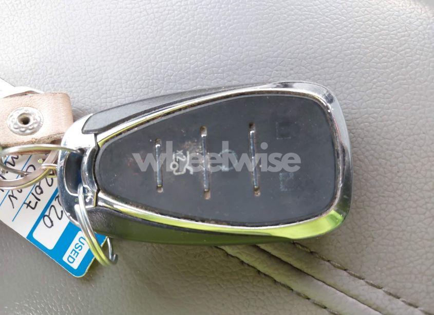 Photo 11 of 2017 Chevrolet Malibu 1LT (VIN 1G1ZE5ST7HF212635)