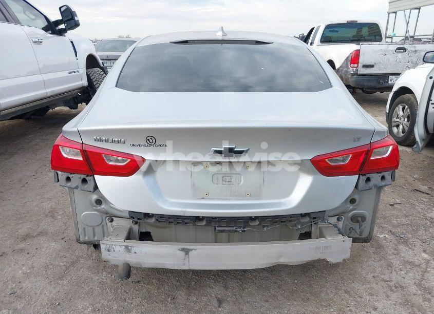 Photo 16 of 2017 Chevrolet Malibu 1LT (VIN 1G1ZE5ST7HF212635)
