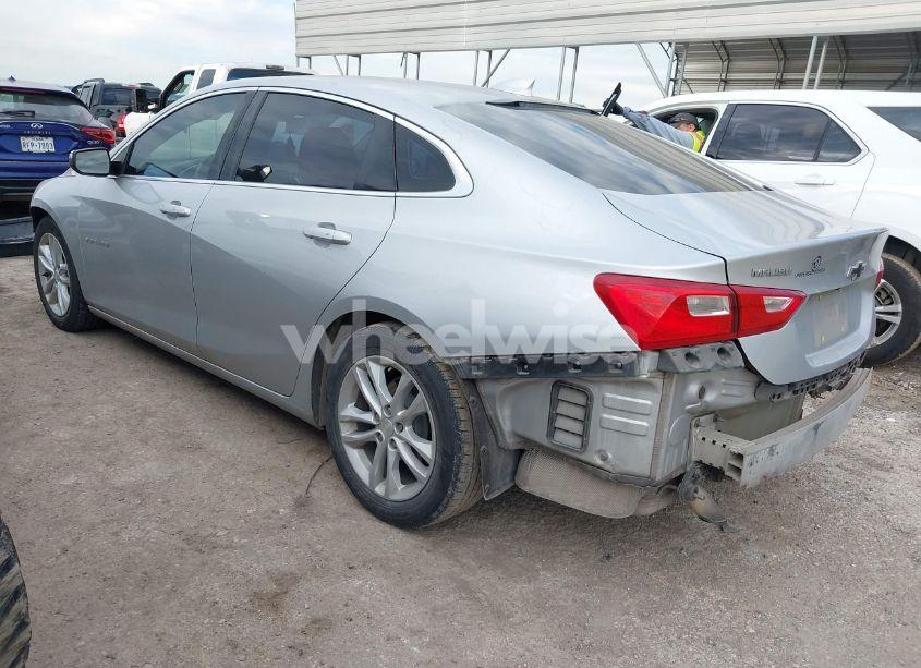 Photo 3 of 2017 Chevrolet Malibu 1LT (VIN 1G1ZE5ST7HF212635)