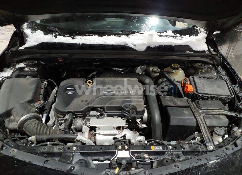 Photo 10 of 2017 Chevrolet Malibu 1LT (VIN 1G1ZE5ST7HF224042)